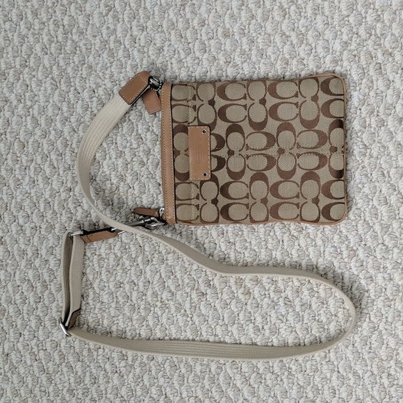 Coach Classic Monogram Crossbody Bag - Picture 3 of 17